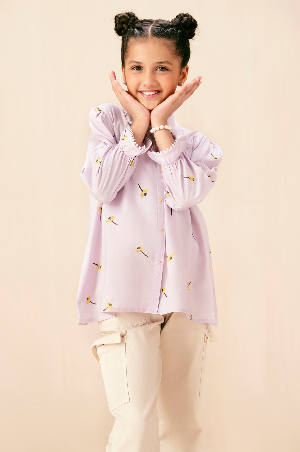 EMBROIDERED TOP
