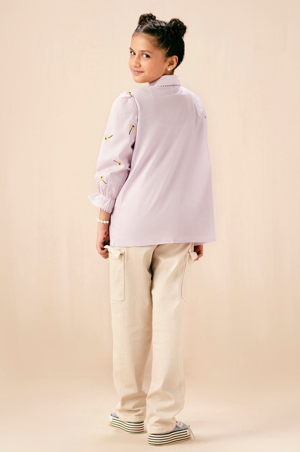 EMBROIDERED TOP