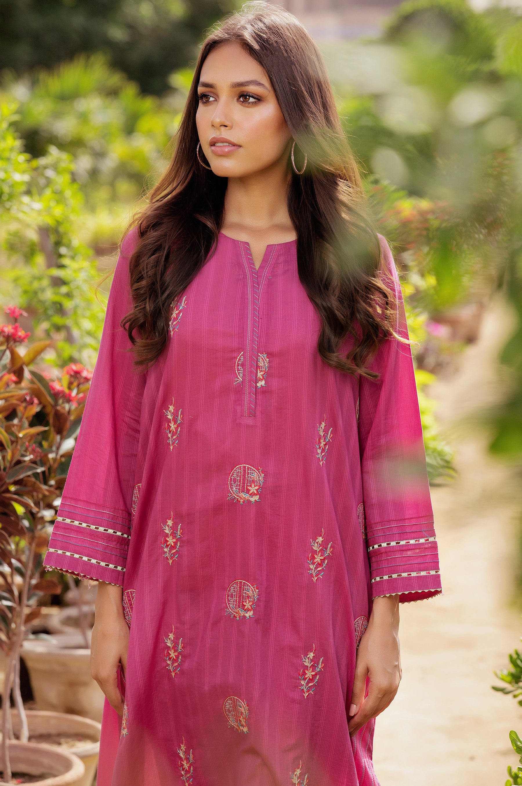 doria lawn dress design 03 Piece Lawn Doria Collection 2024