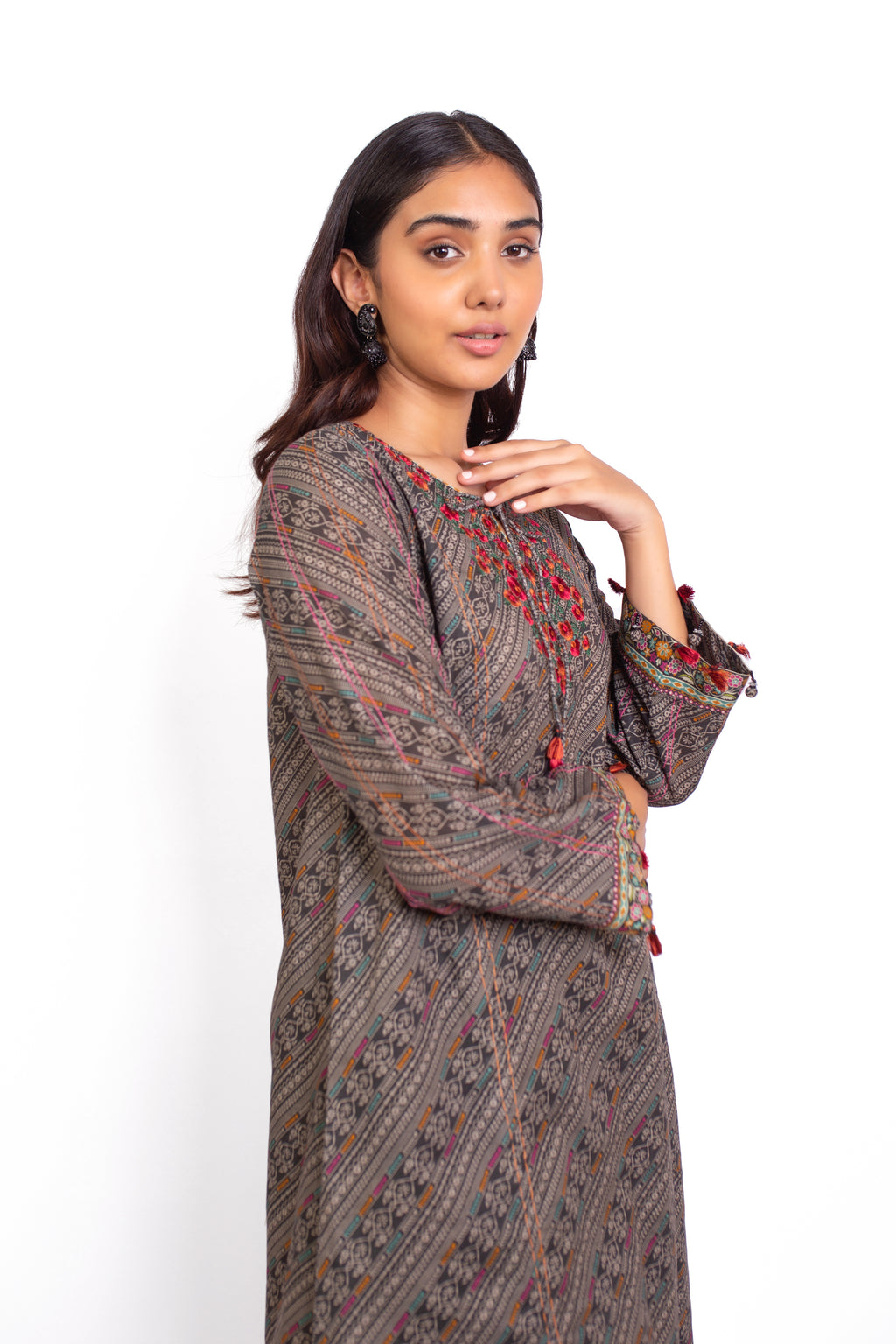 Unstitched 1 Piece Embroidered Khaddar Shirt