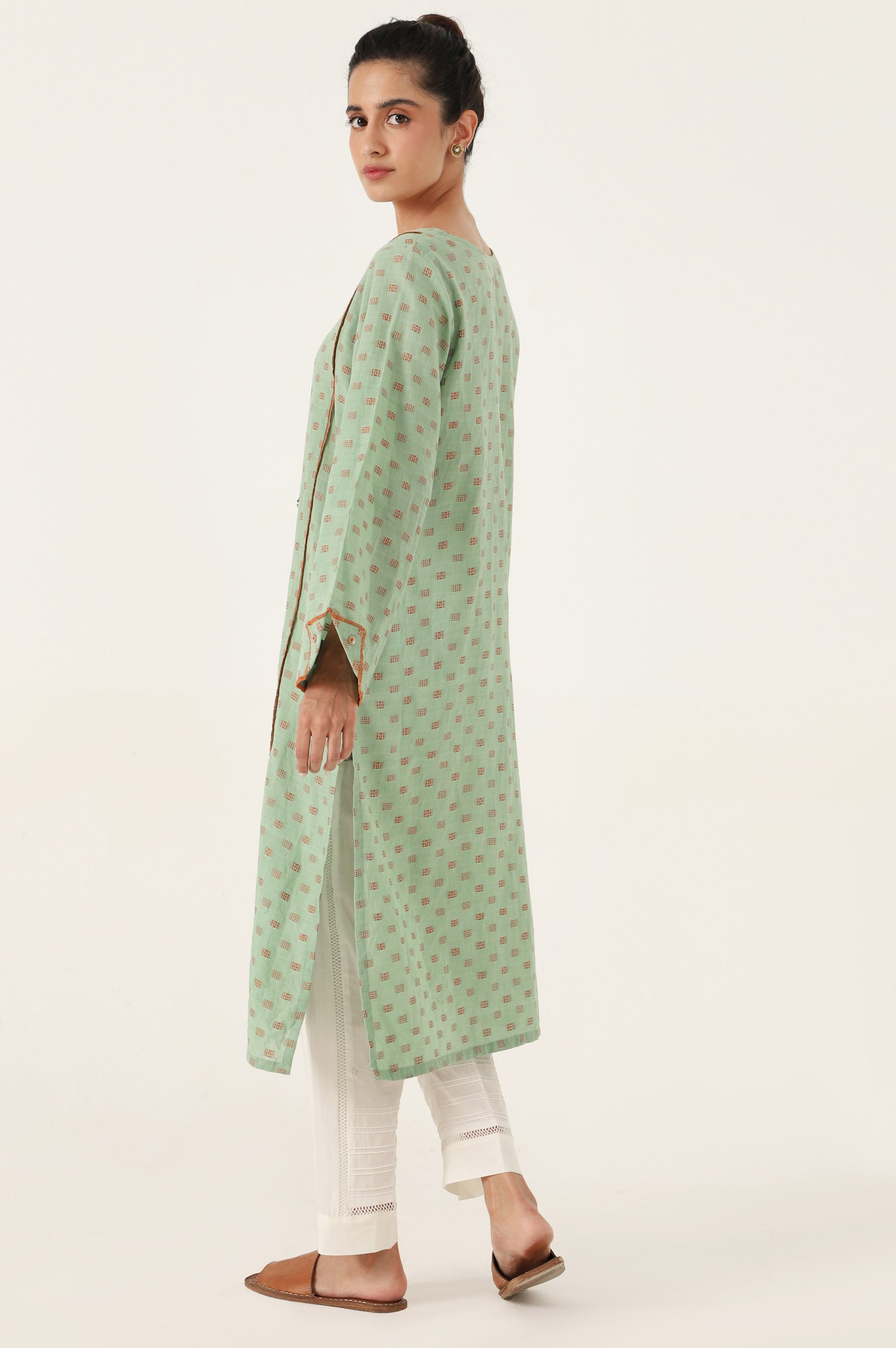 Stitched 1 Piece Stylized Jacquard Shirt