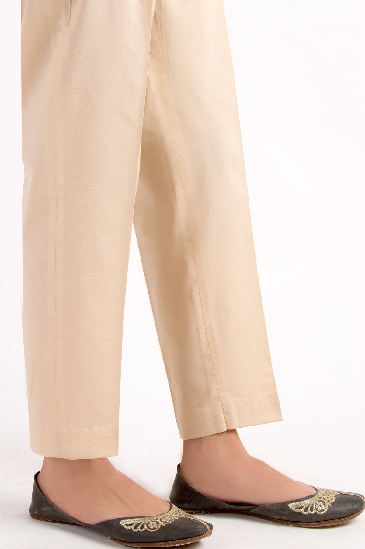 Cambric Basic Plain Cigarette Pants - Beige