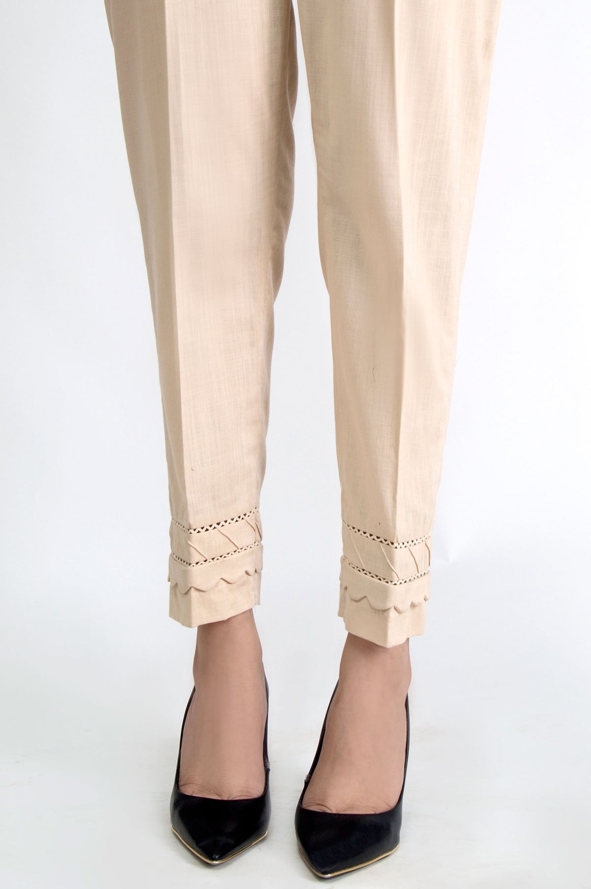 Embroidered Cotton Slub Pants - Beige