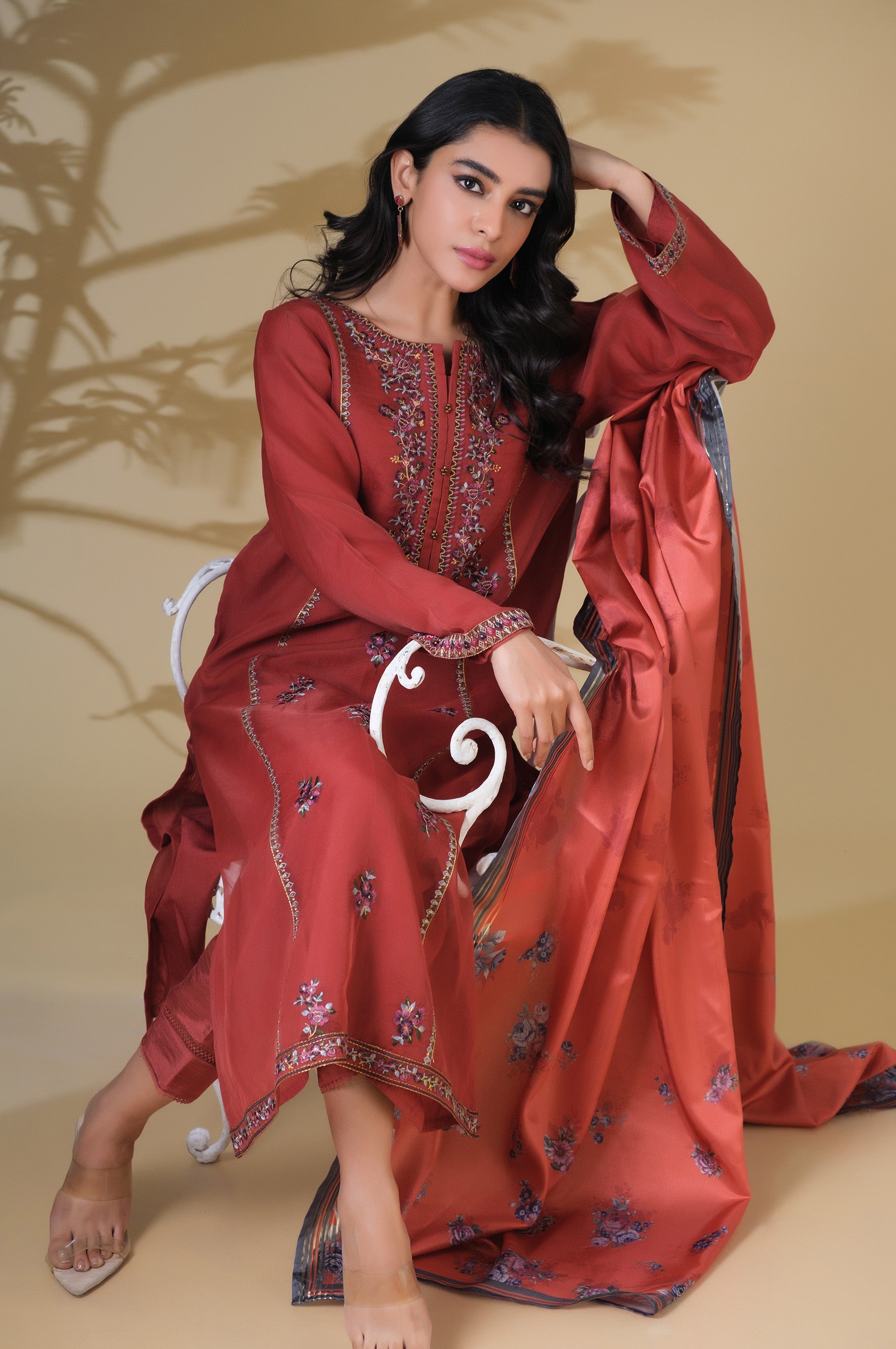 2 pcs stitched embroidered dress ZAIBEHOOR NERMINE 2Pcs Stitched Embroidered Dress STUFF = Breeze Soft Cotton 2Pc Stitched Ready To Wear In 5 Colours. Small , Medium, Large Sizes Available. Cash On Delivery All Over Pakistan. Upto