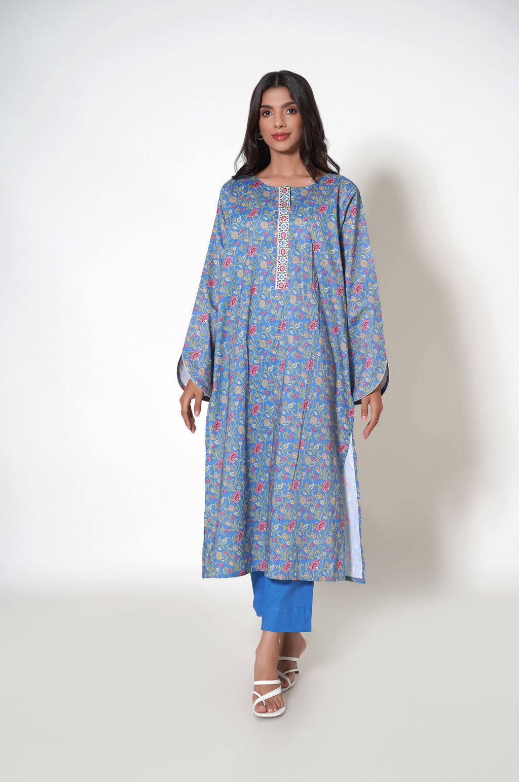 Unstitched 3 Piece Printed Cambric Suit