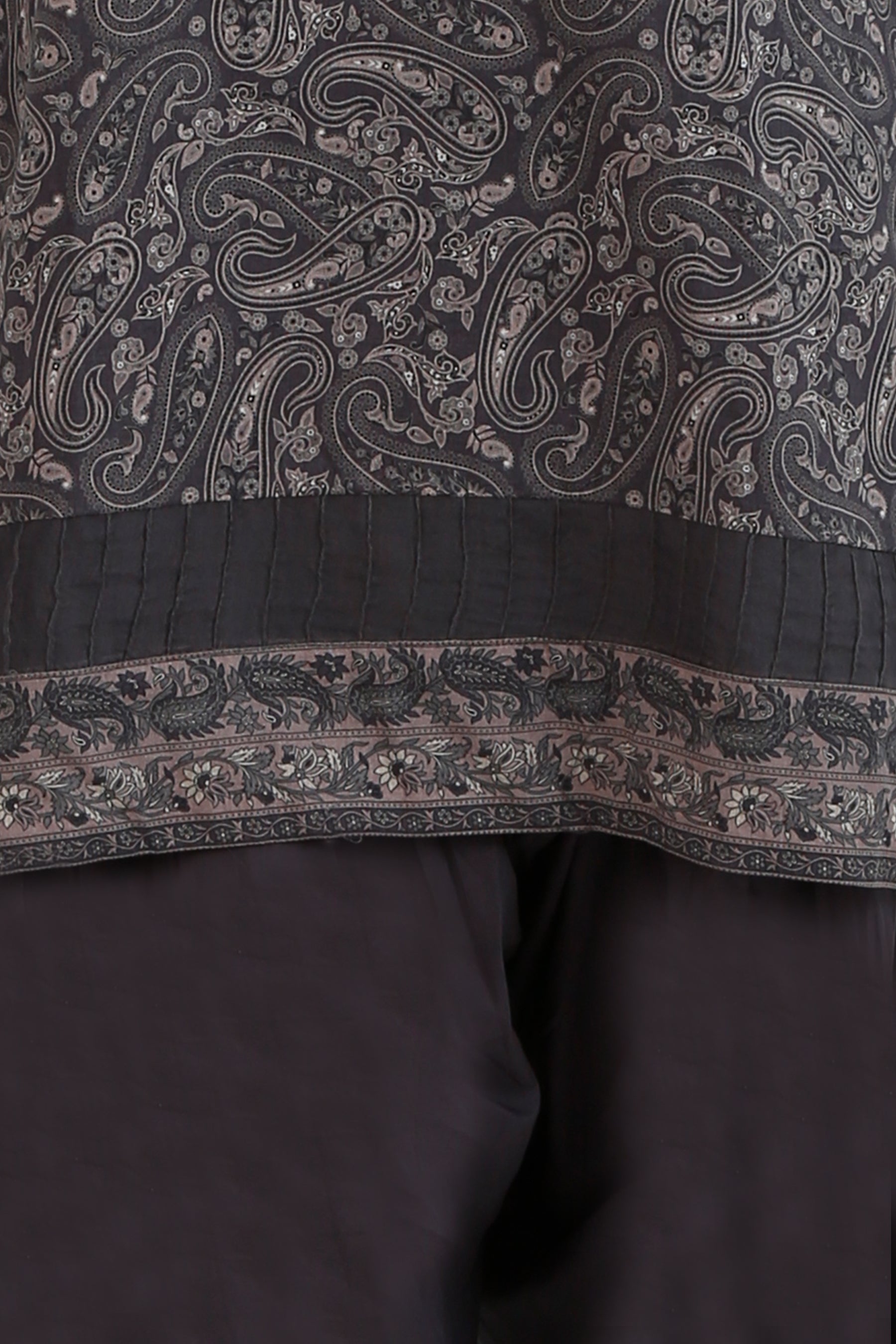 PRINTED LAWN STITCHED 3 PIECE SUIT