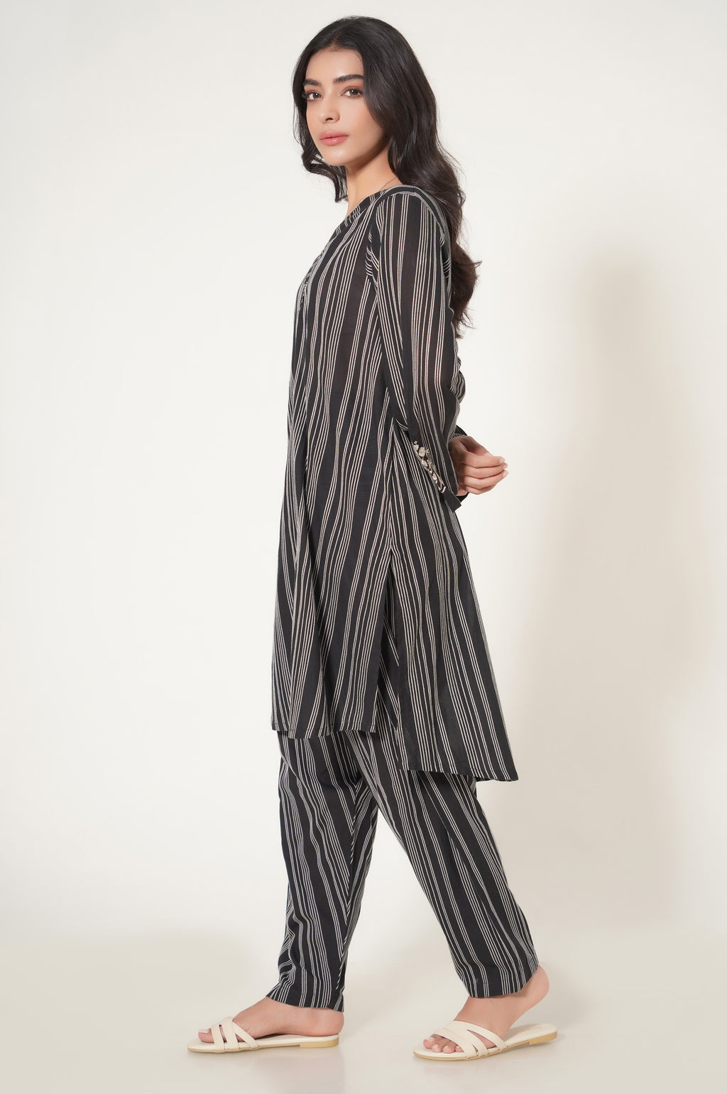 Stitched 2 Piece Yarn Dyed Embroidered Suit