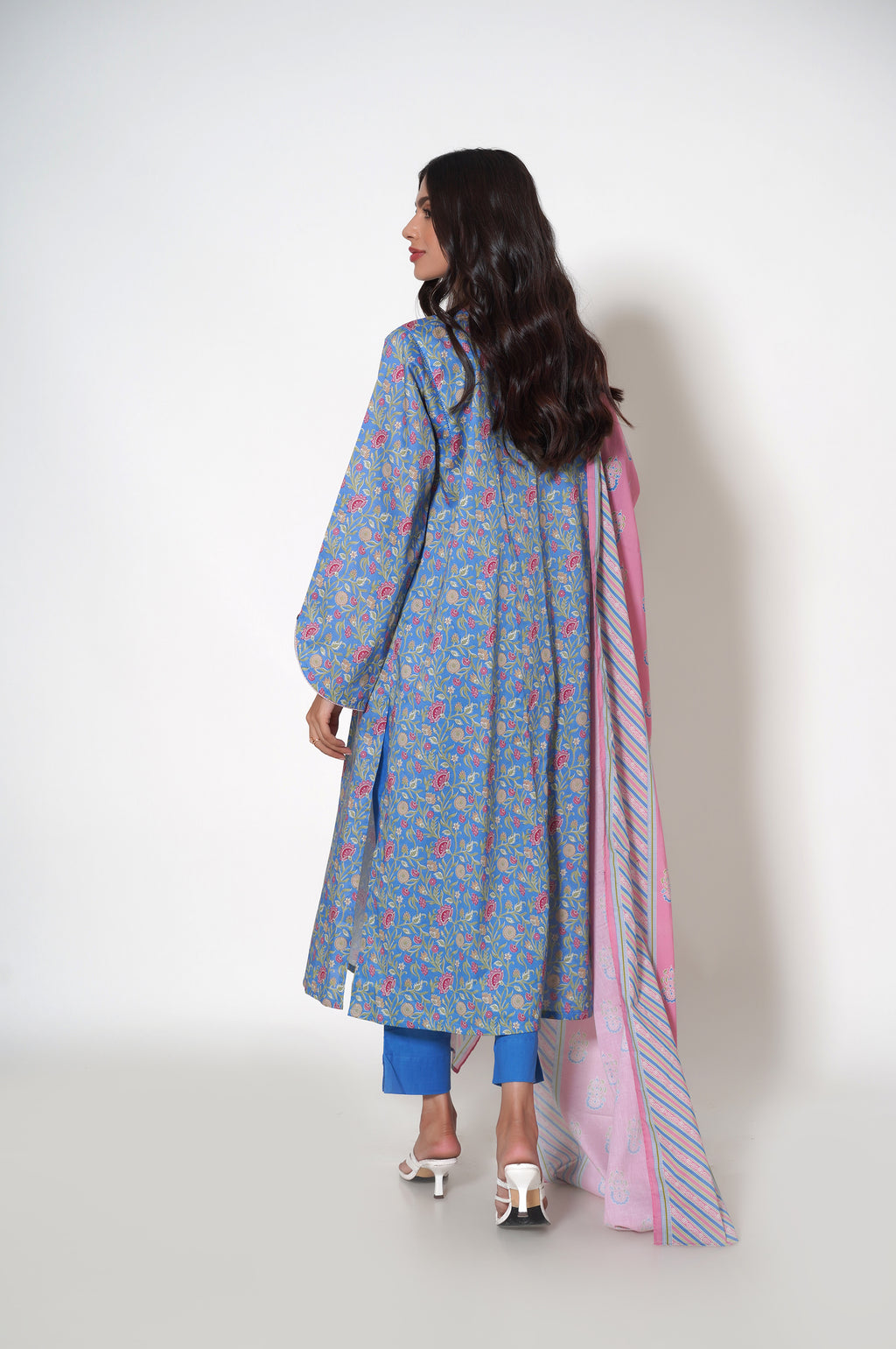 Unstitched 3 Piece Printed Cambric Suit