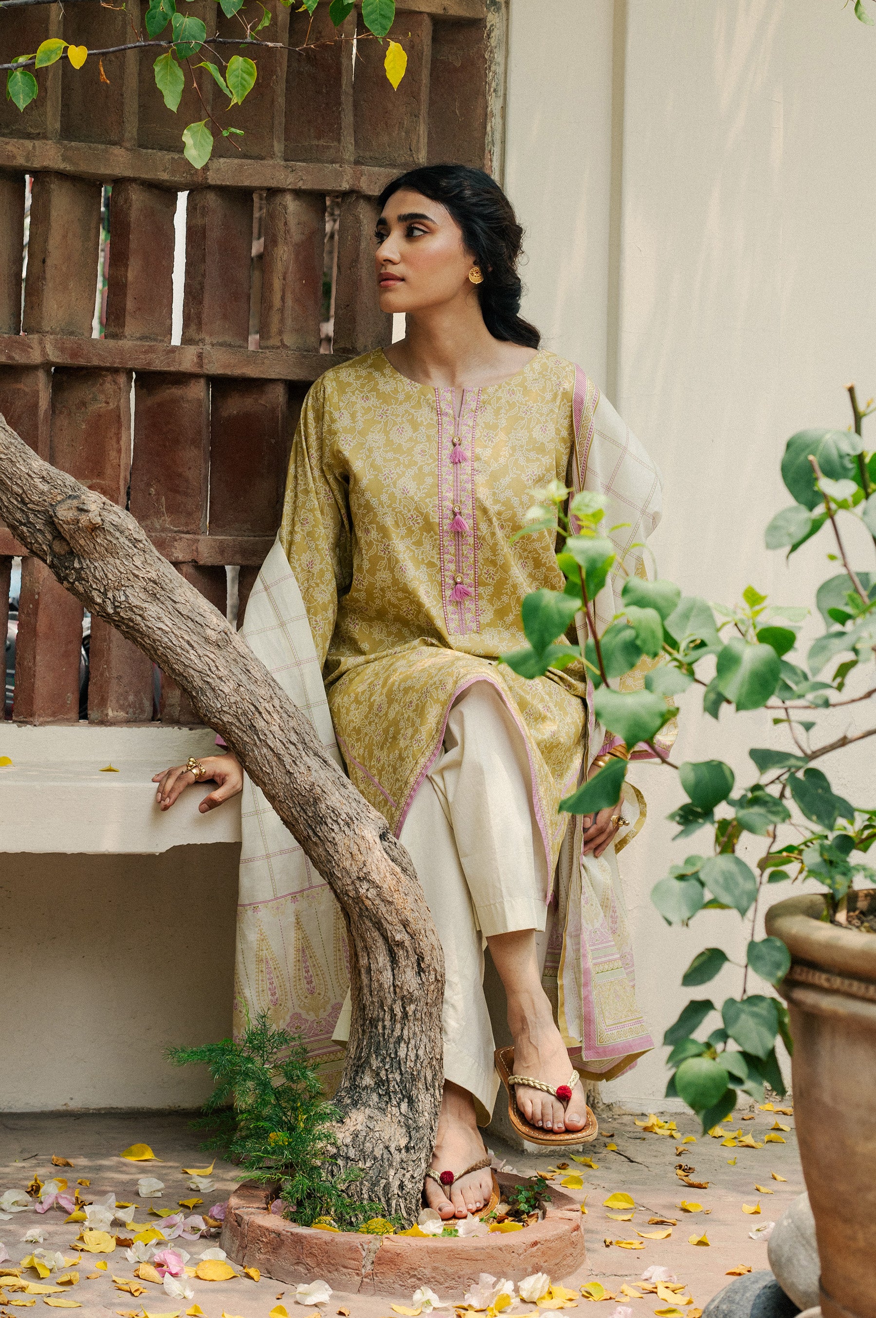 Unstitched 2 Piece Printed Lawn Suit