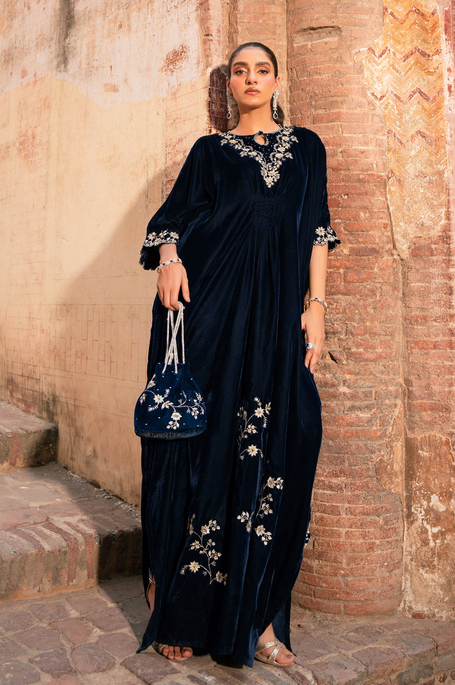 Stitched 1 Piece Velvet Kaftan - Deep Blue