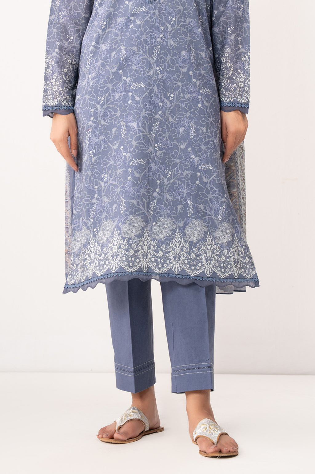 DYED CAMBRIC STITCHED BOTTOM (FACTORY E-OUTLET)