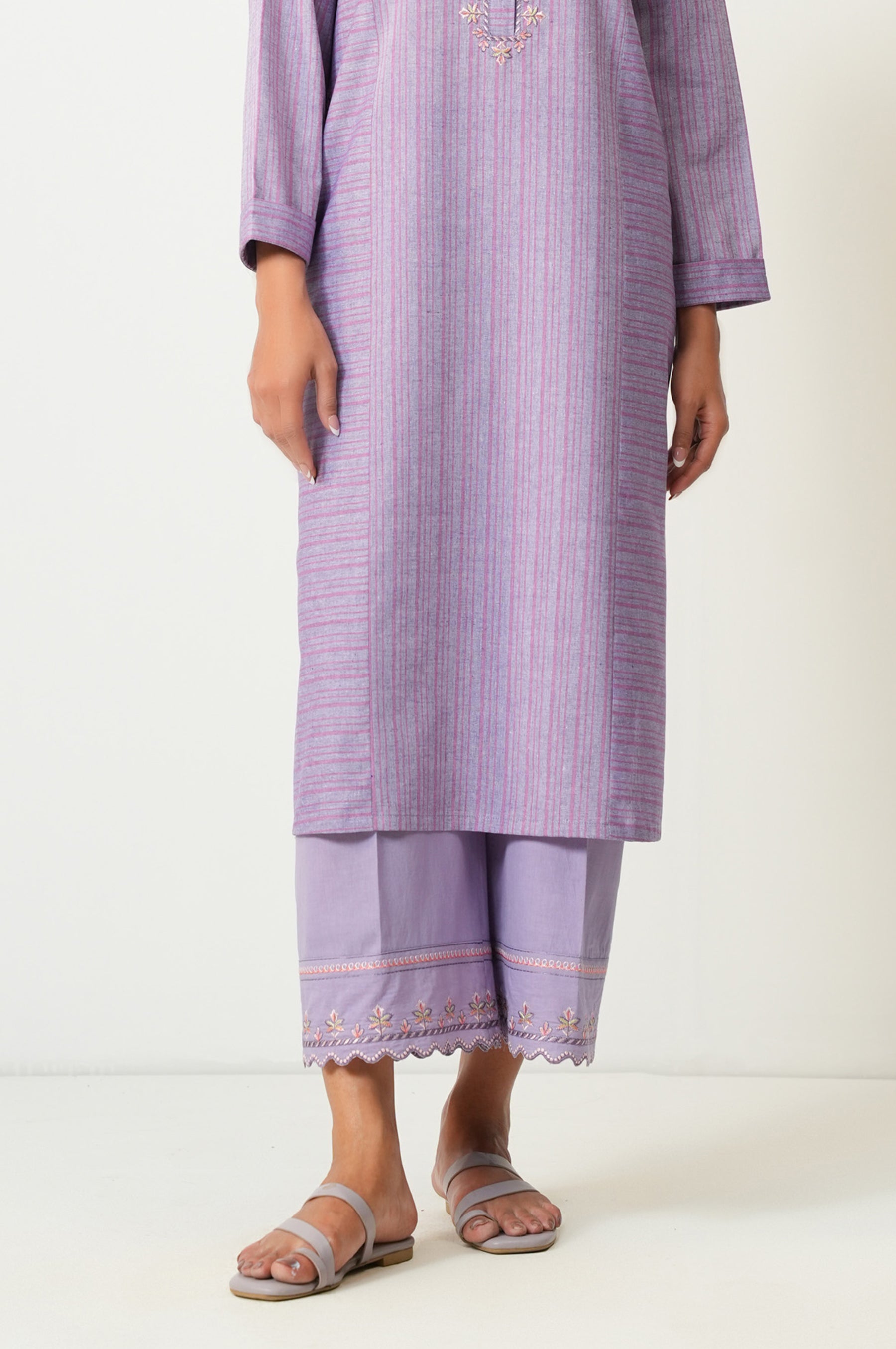 EMBROIDERED YARN DYED STITCHED BOTTOM (FACTORY E-OUTLET)