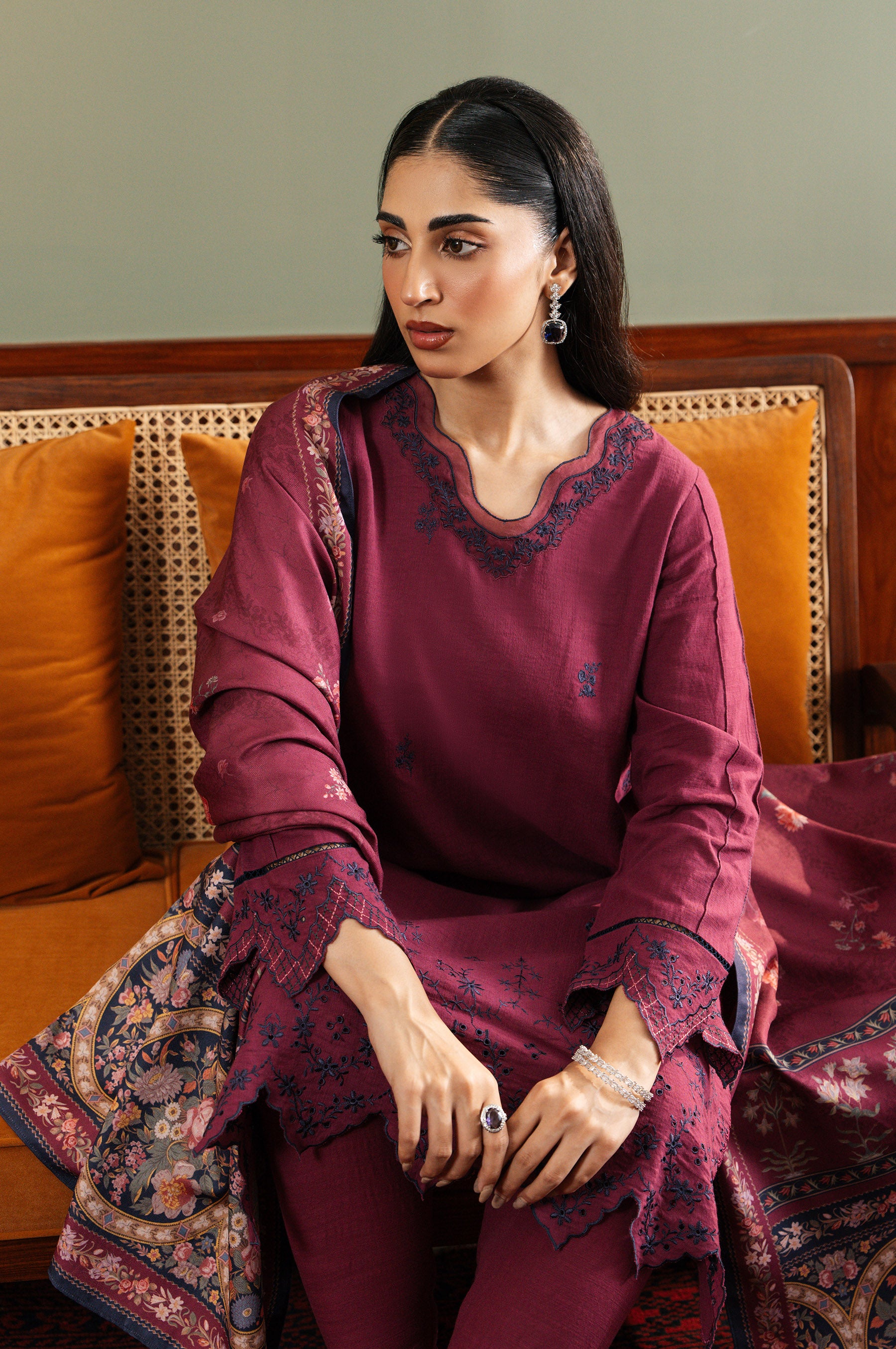 Unstitched 3 Piece Embroidered Khaddar Suit