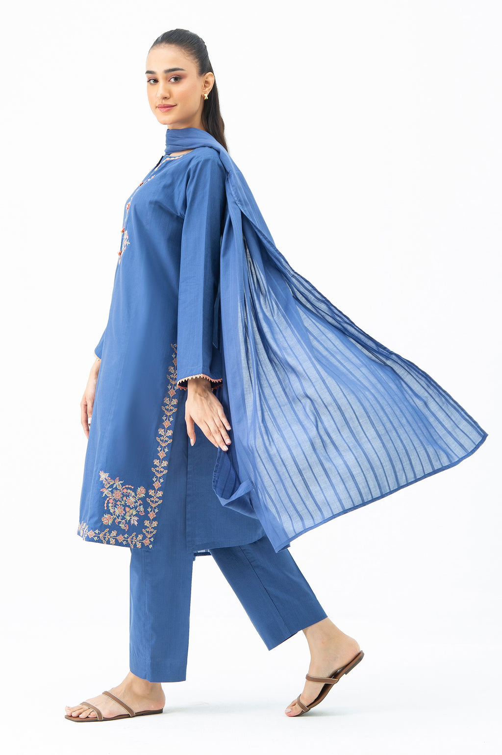 EMBROIDERED SUIT