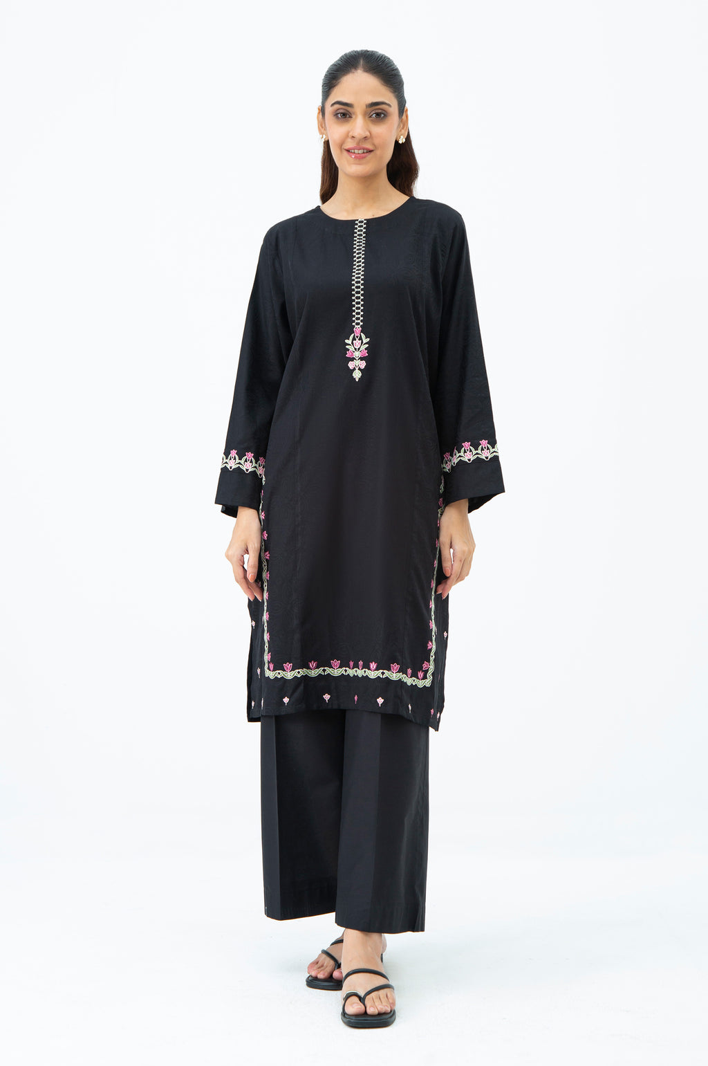 EMBROIDERED SUIT