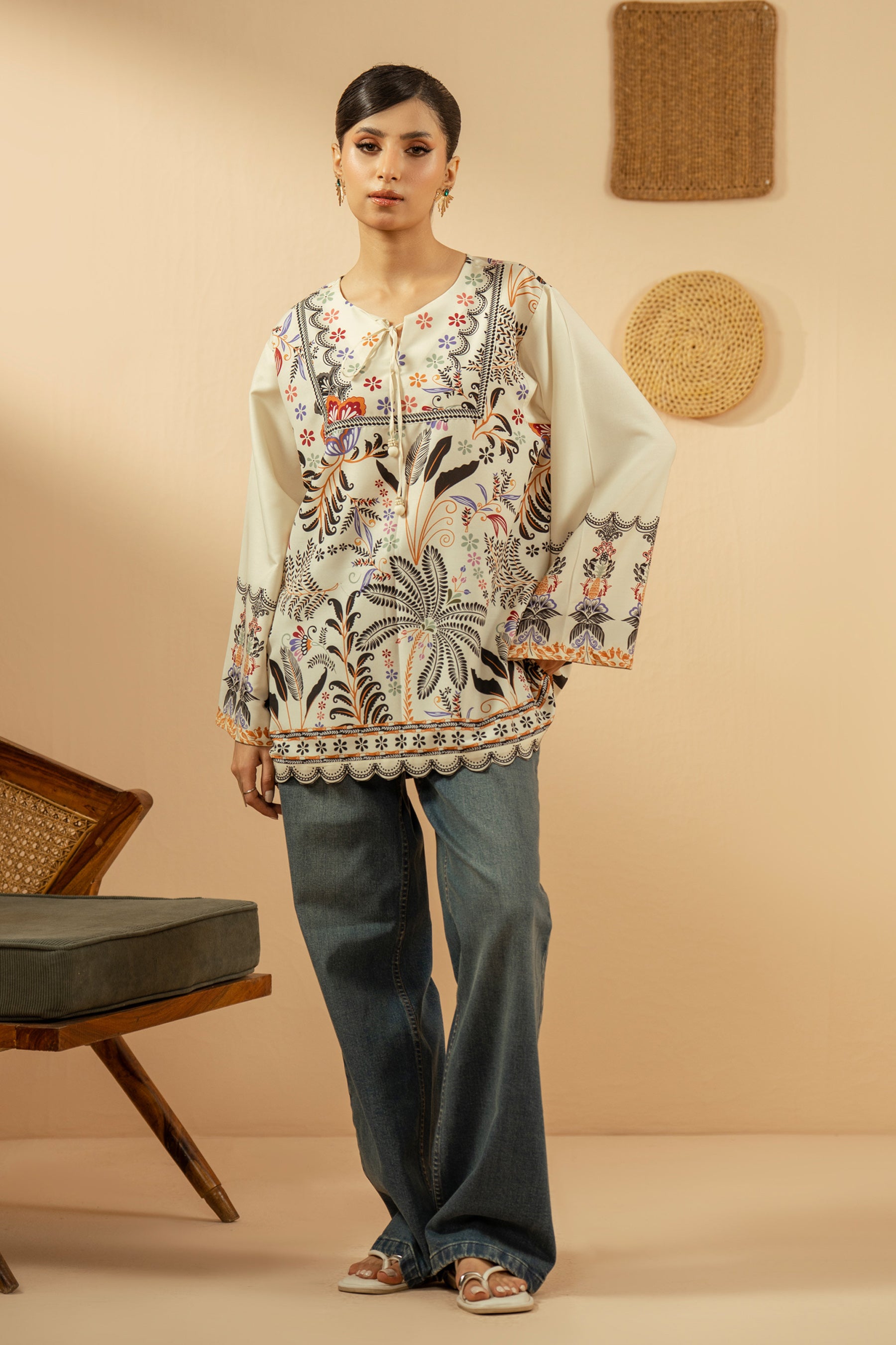 Classic off-white stitched 1-piece poly cambric shirt featuring sophisticated ethnic motif prints