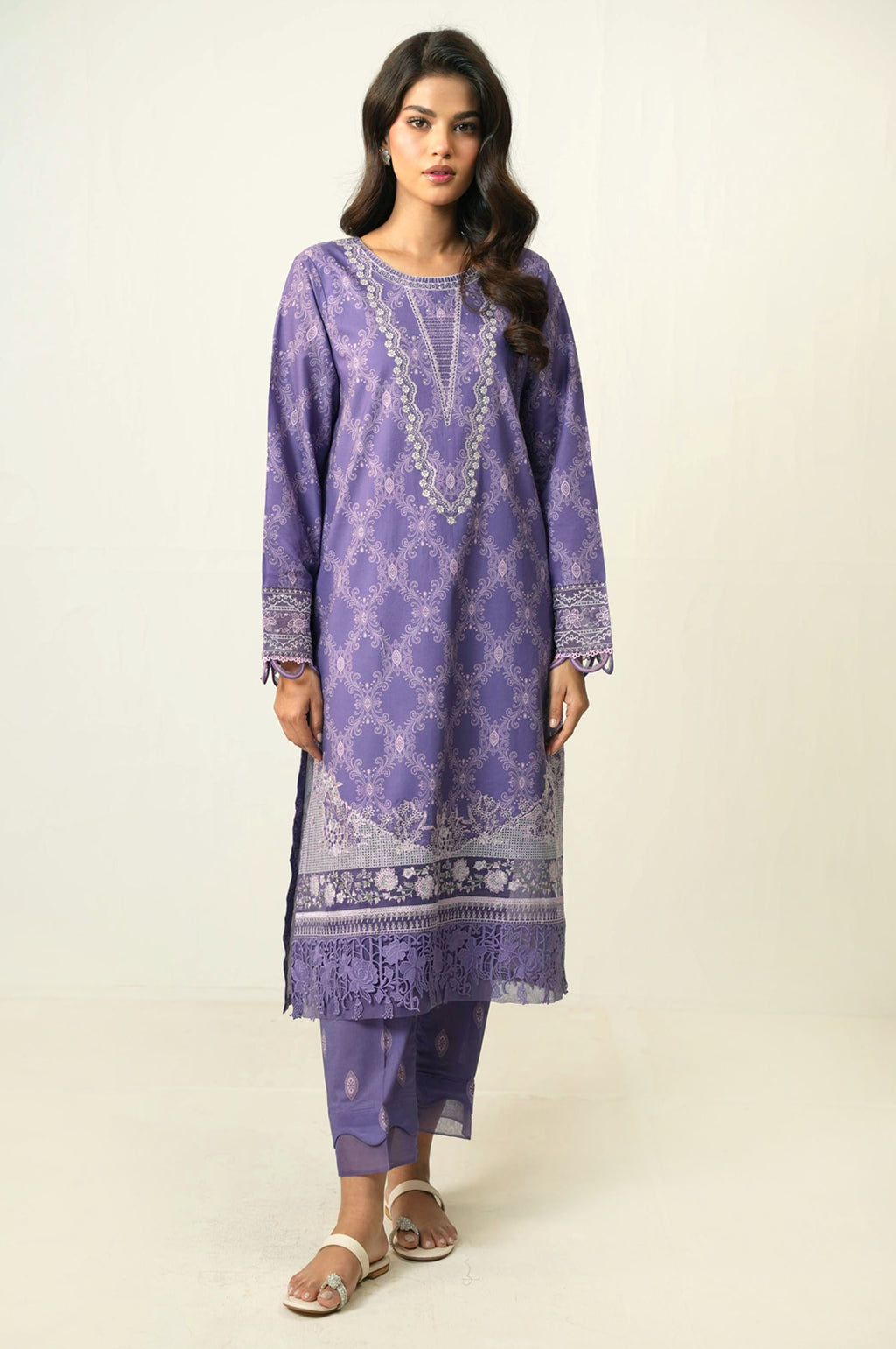 UNSTITCHED EMBROIDERED SUIT