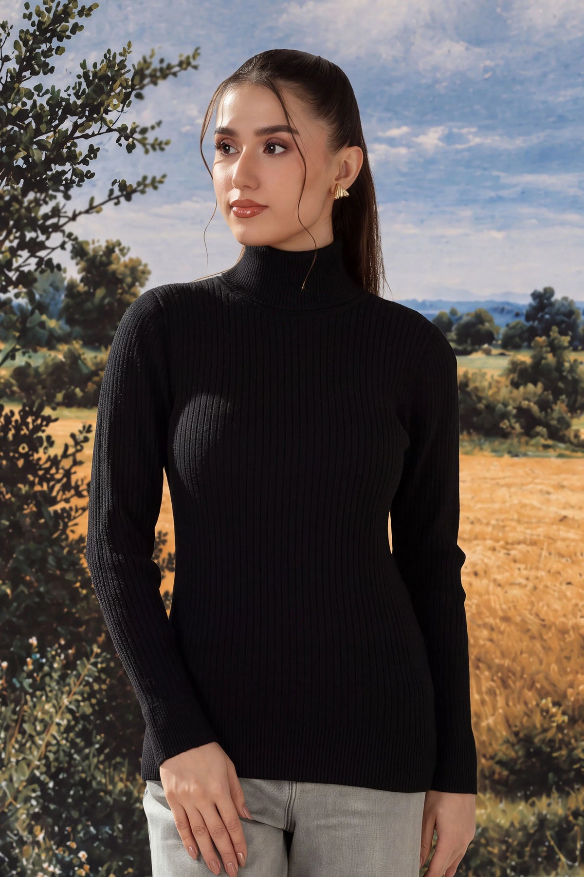 STYLIZED HIGH NECK