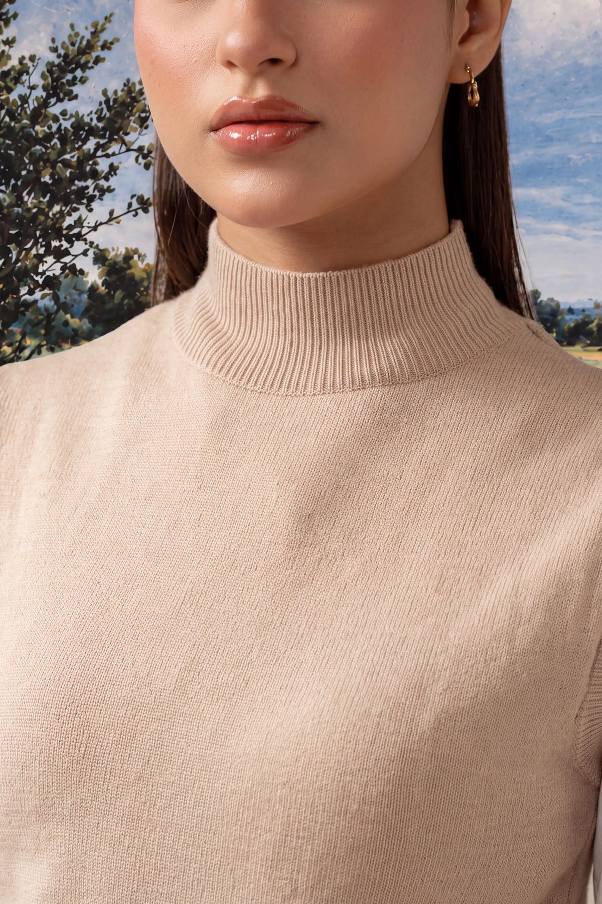 STYLIZED TURTLE NECK PULLOVER