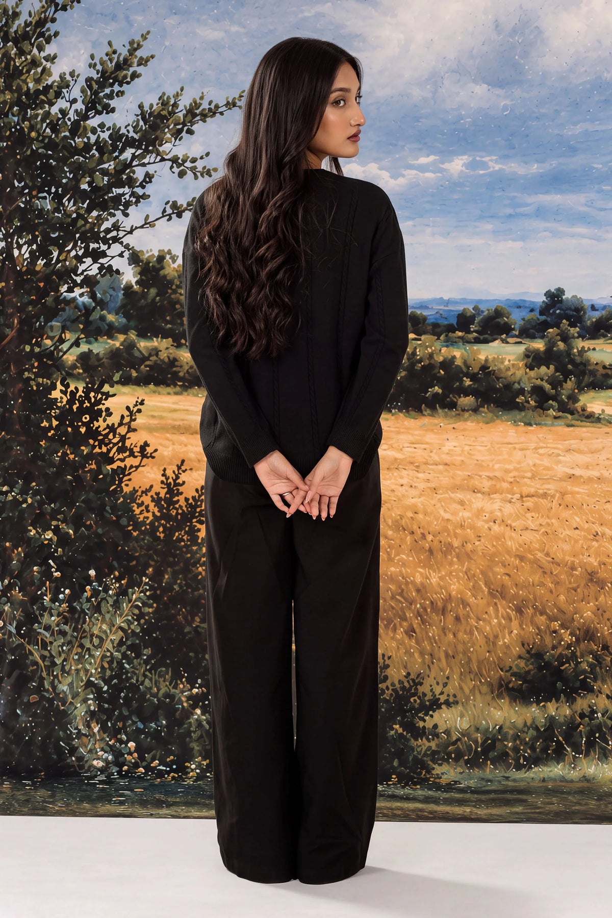 STYLIZED PULLOVER SWEATER
