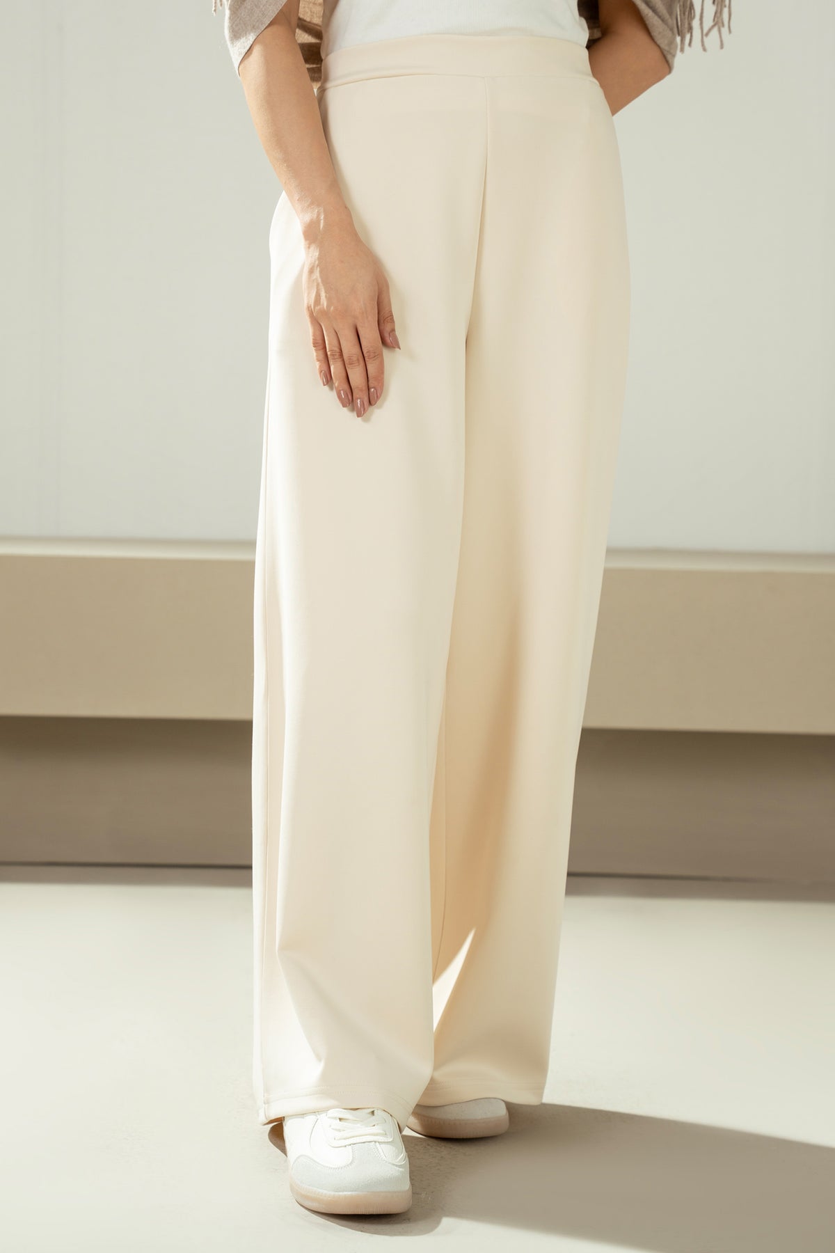 KNIT POLYESTER BOTTOM
