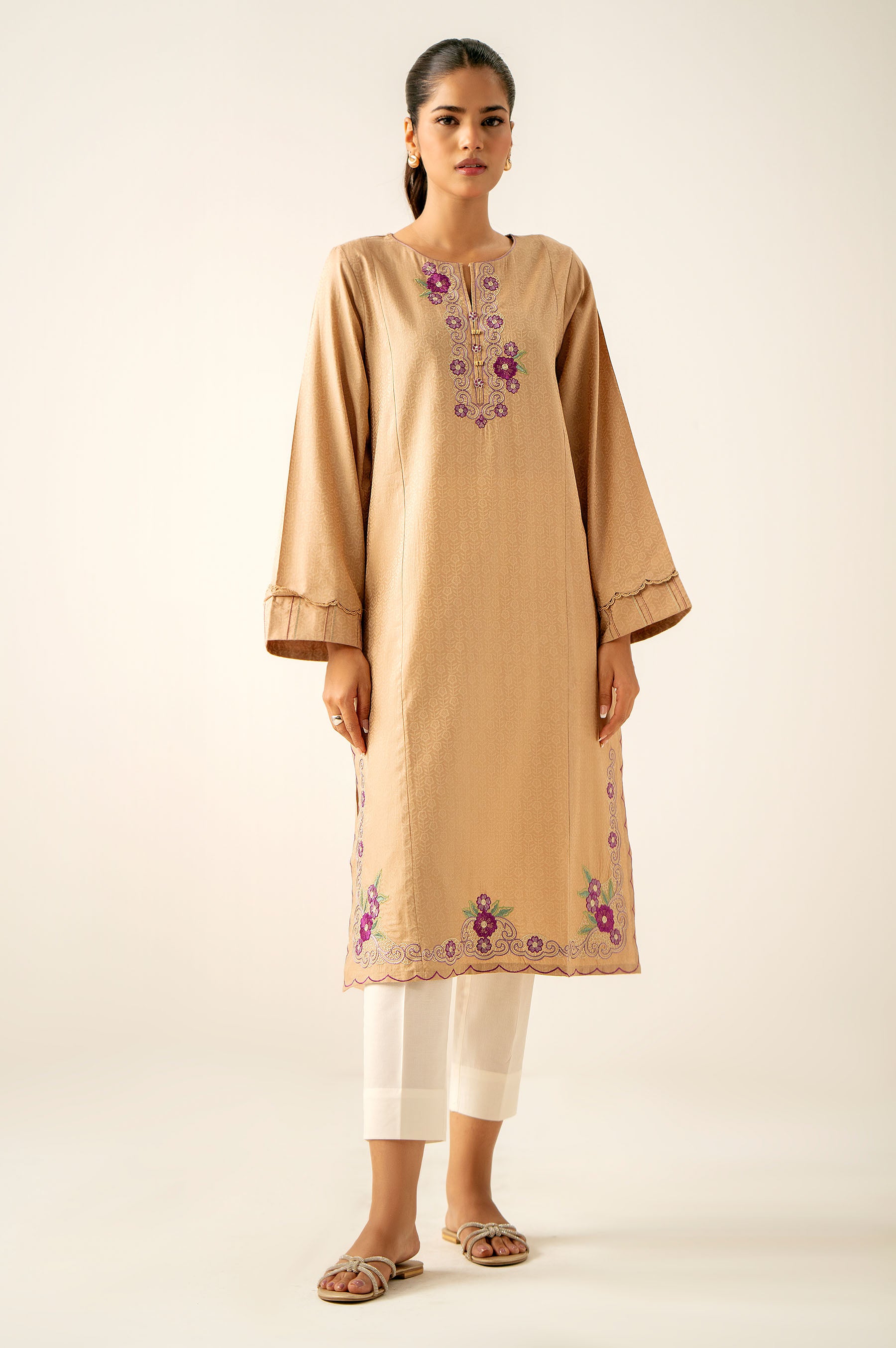 EMBROIDERED SHIRT