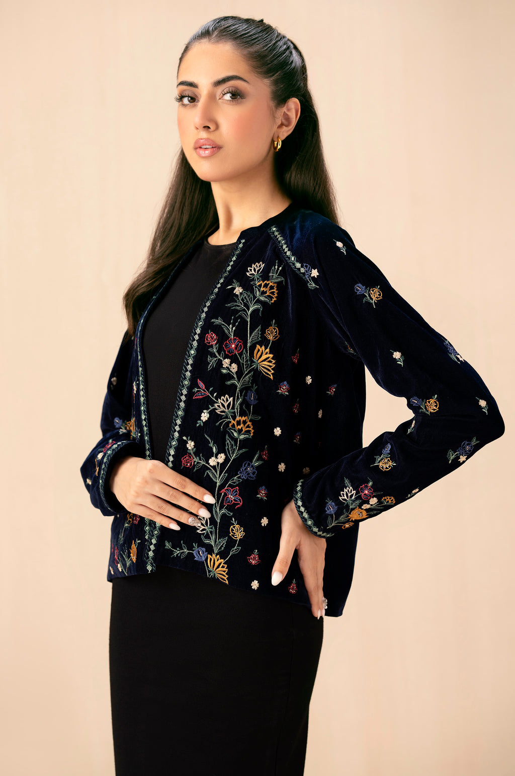 EMBROIDERED VELVET JACKET