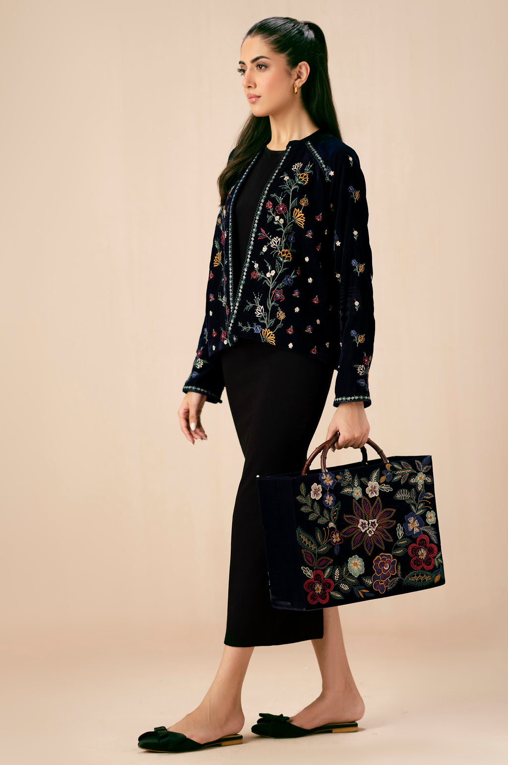 EMBROIDERED VELVET JACKET