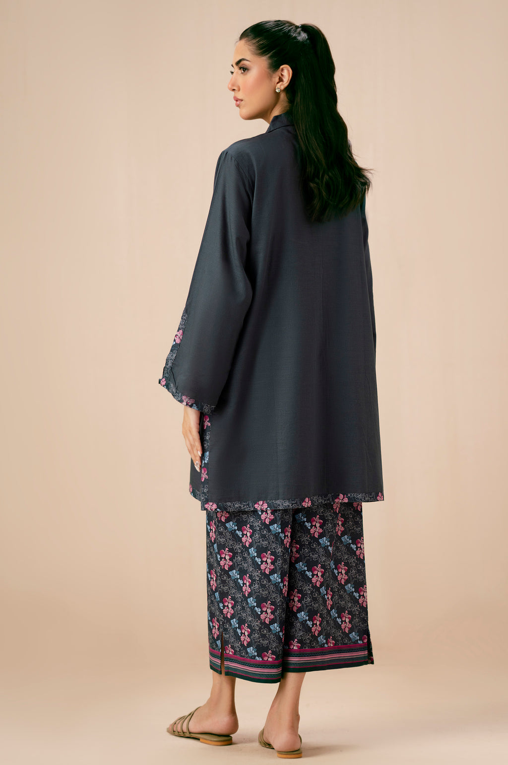 EMBROIDERED SUIT