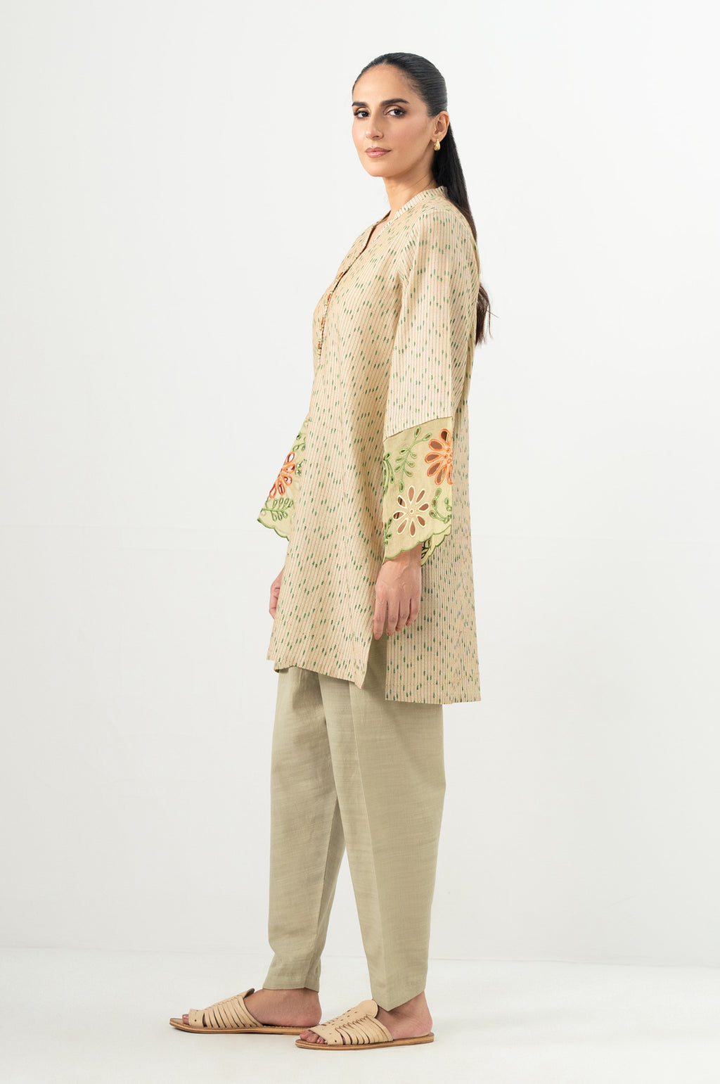 EMBROIDERED SUIT