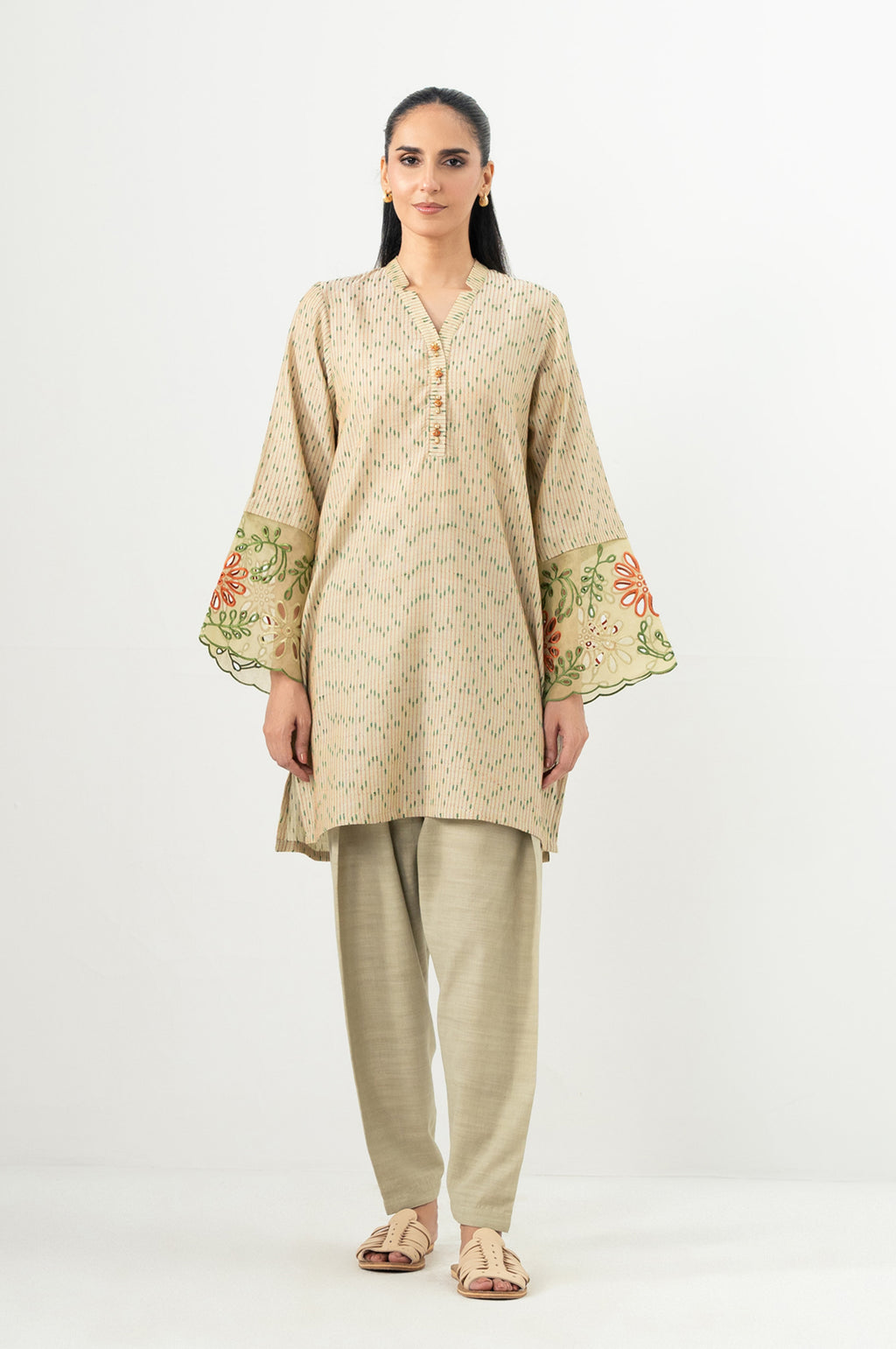 EMBROIDERED SUIT