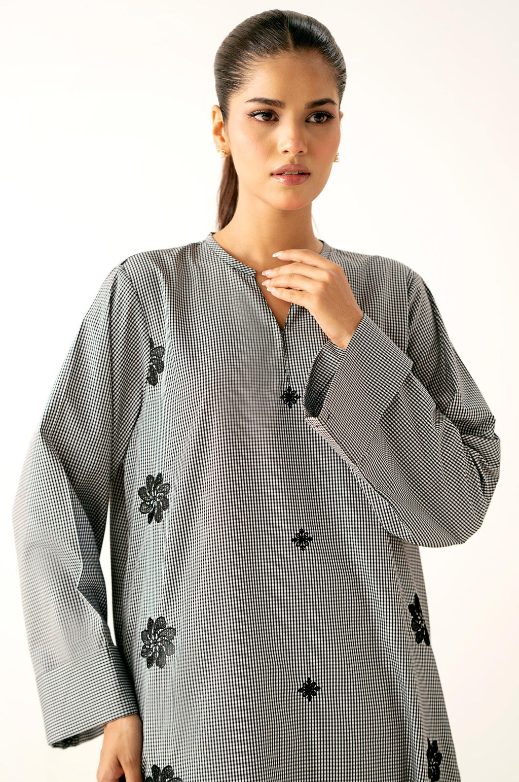 Stitched 2 Piece Embroidered Yarn Dyed Suit