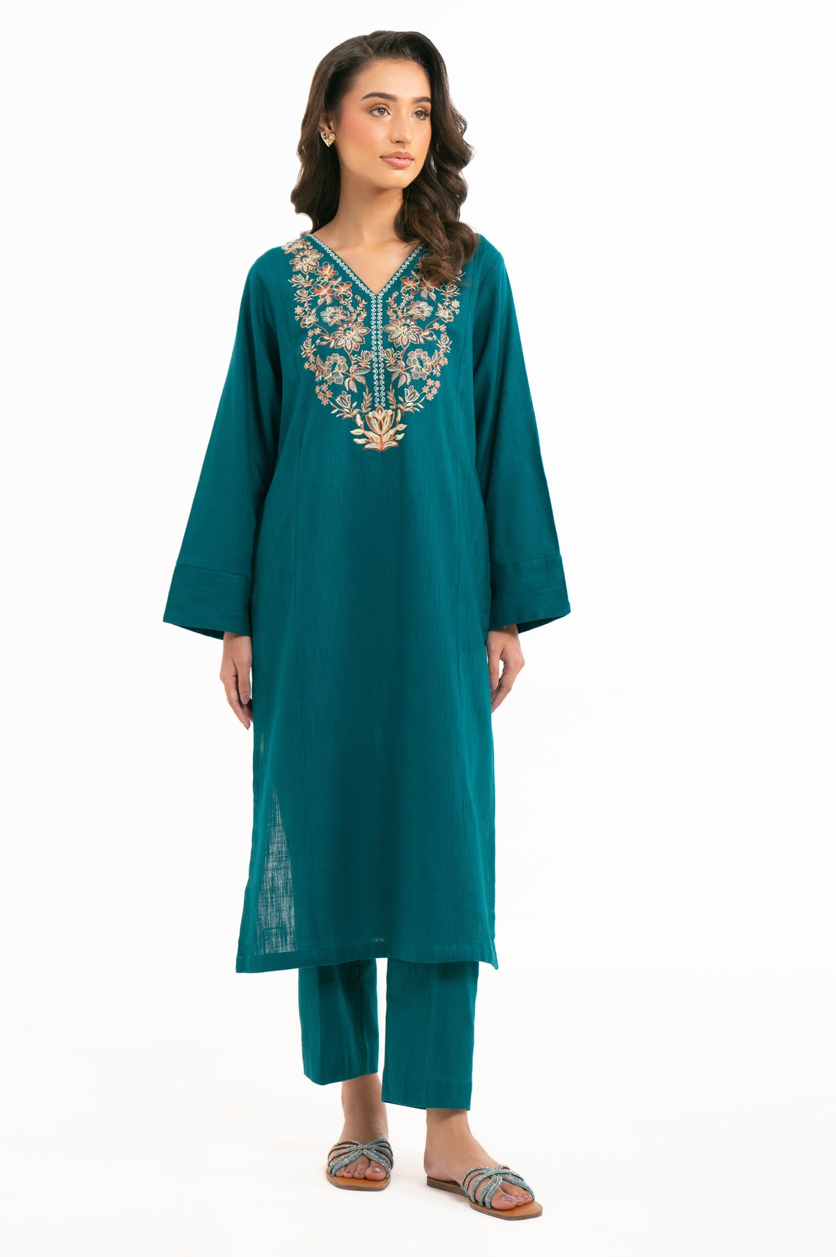 EMBROIDERED THAI KHADDAR STITCHED 2 PIECE SUIT
