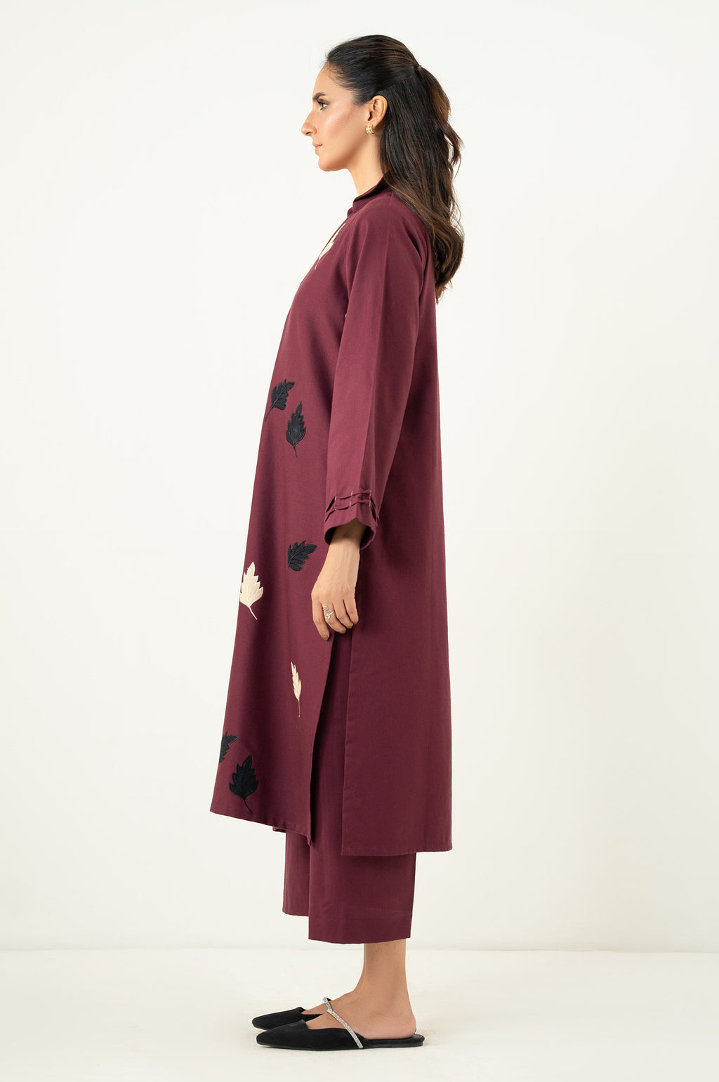 EMBROIDERED SUIT