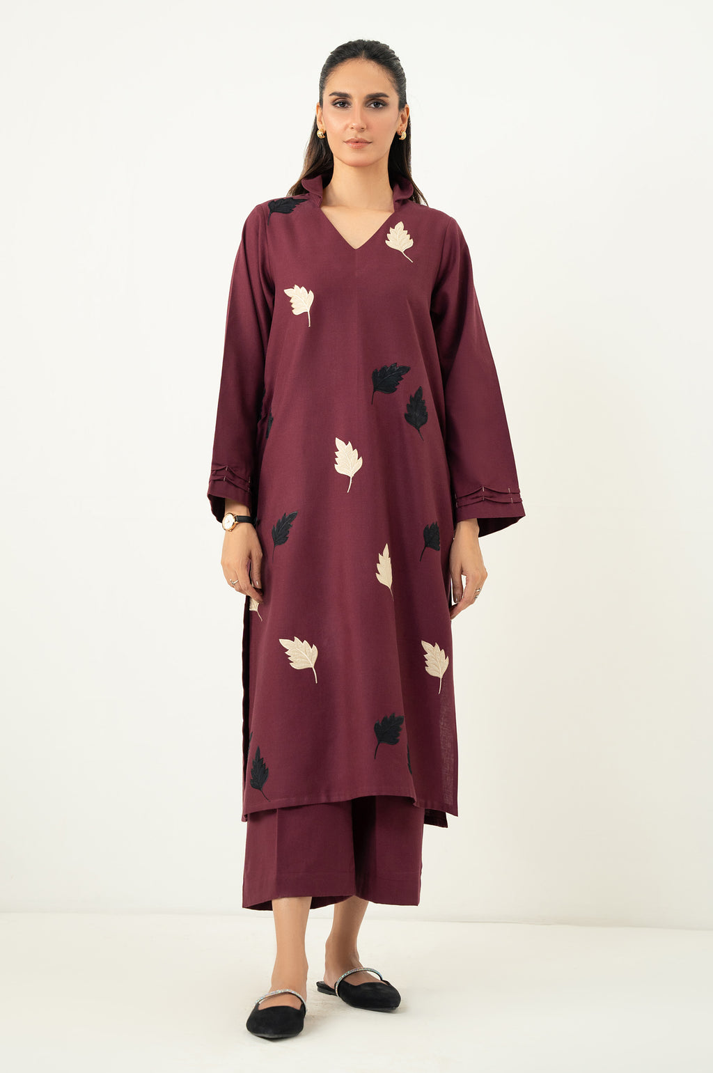 EMBROIDERED SUIT