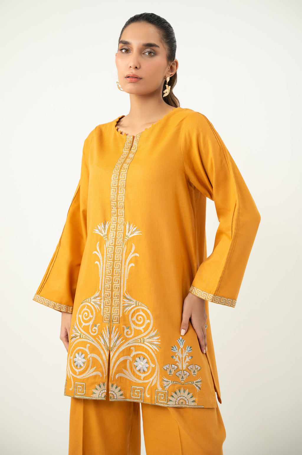 EMBROIDERED SUIT
