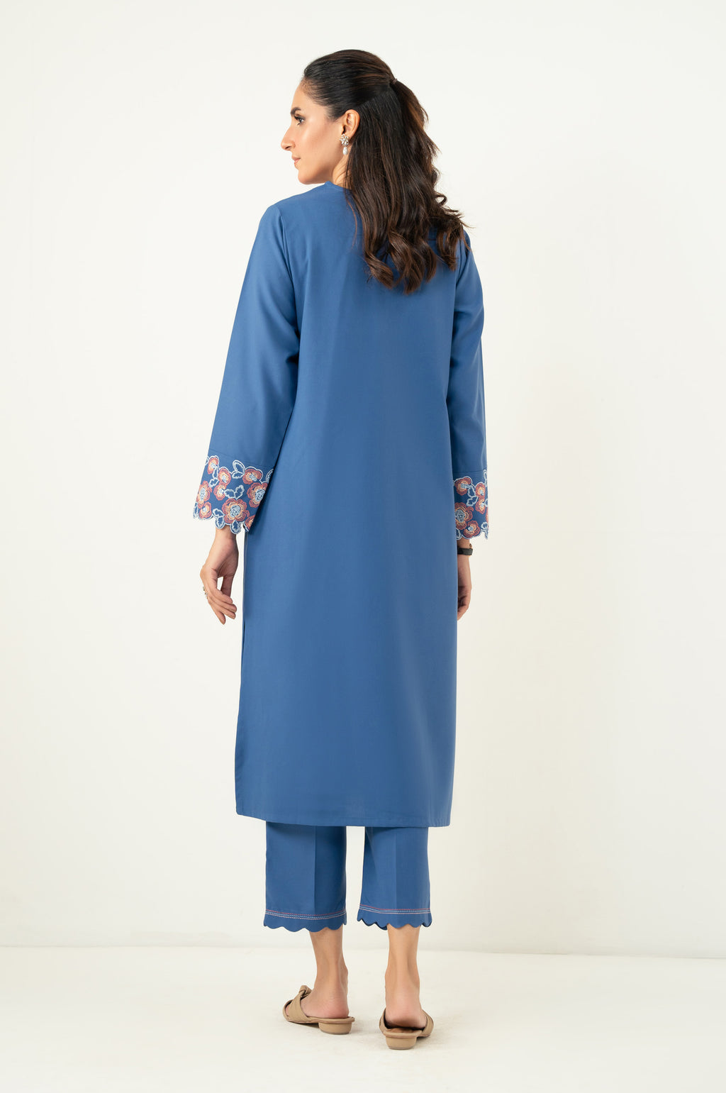 EMBROIDERED SUIT