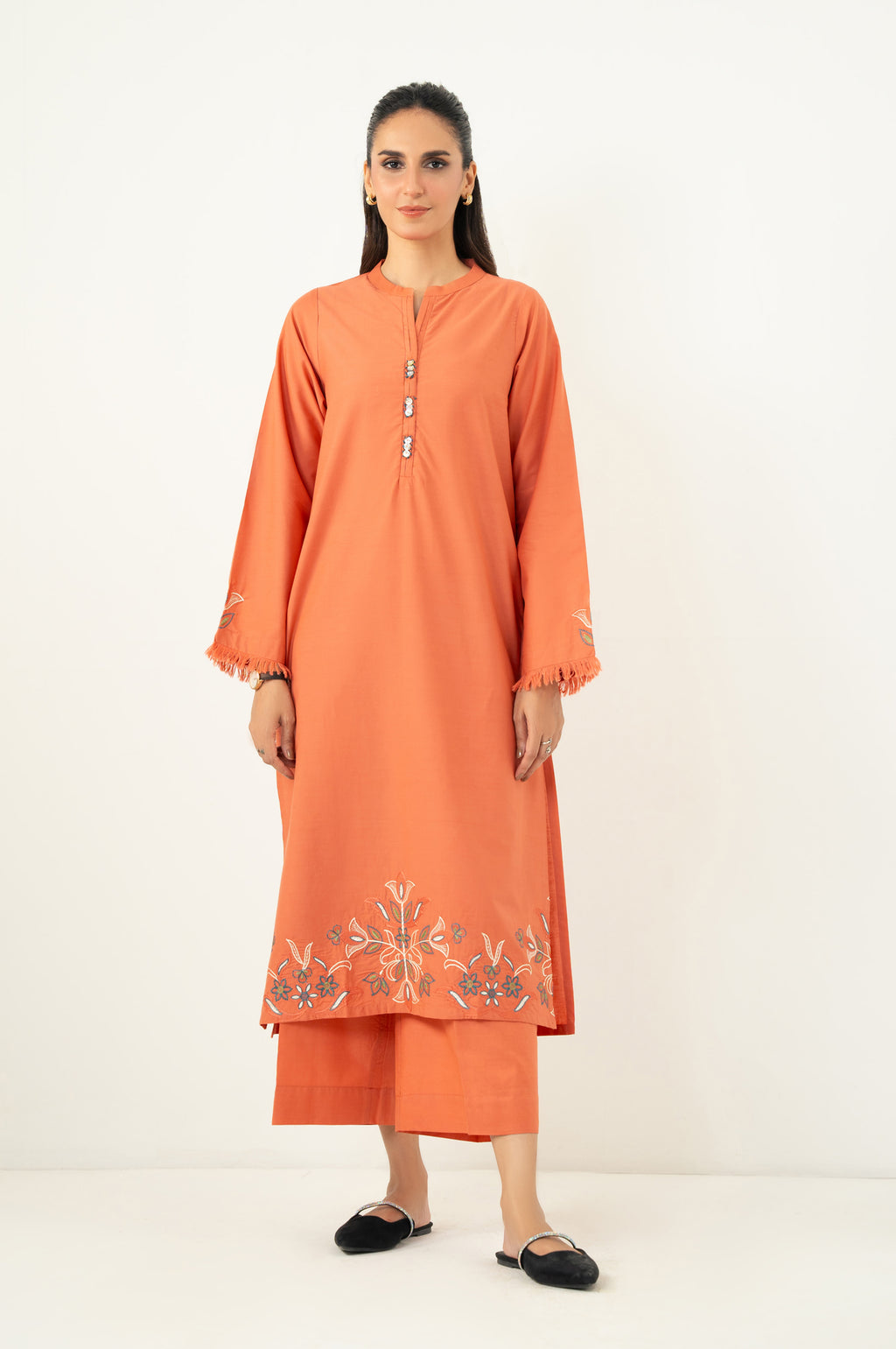 EMBROIDERED SUIT