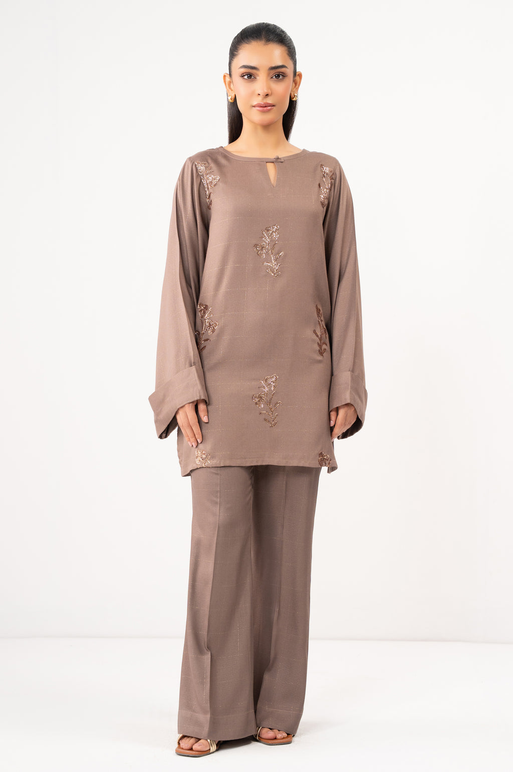 EMBROIDERED SUIT
