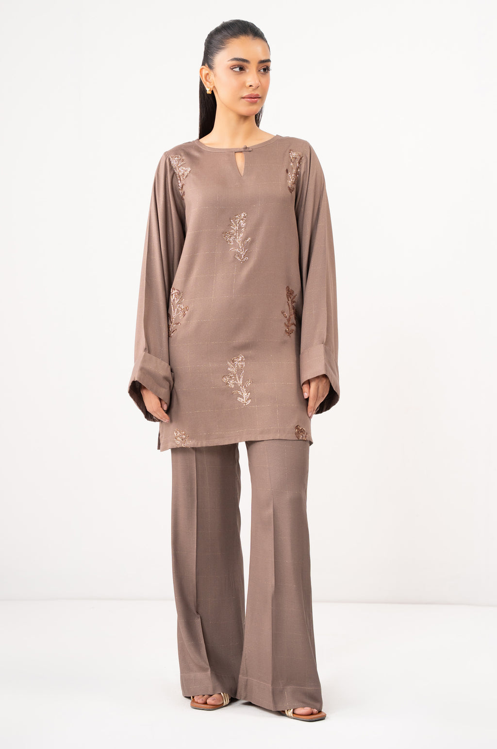 EMBROIDERED SUIT