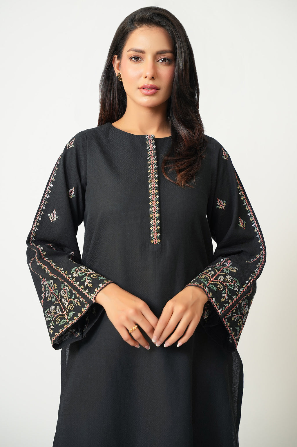 EMBROIDERED SUIT