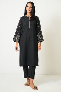 EMBROIDERED SUIT