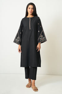 EMBROIDERED SUIT