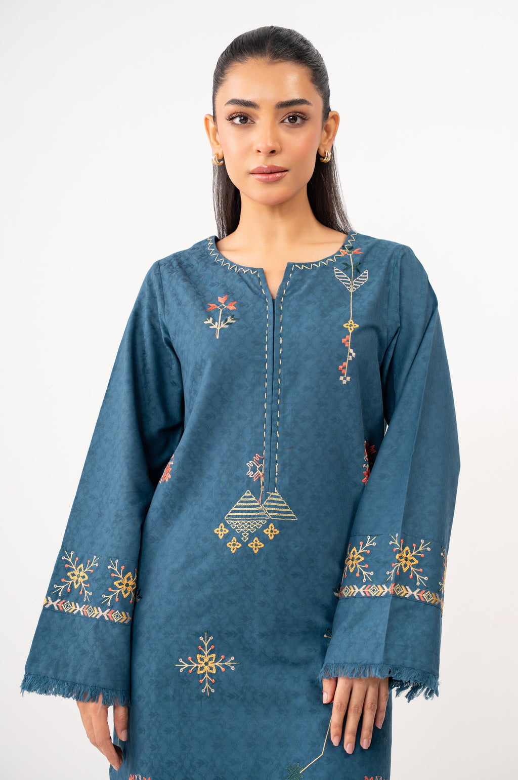 EMBROIDERED SUIT