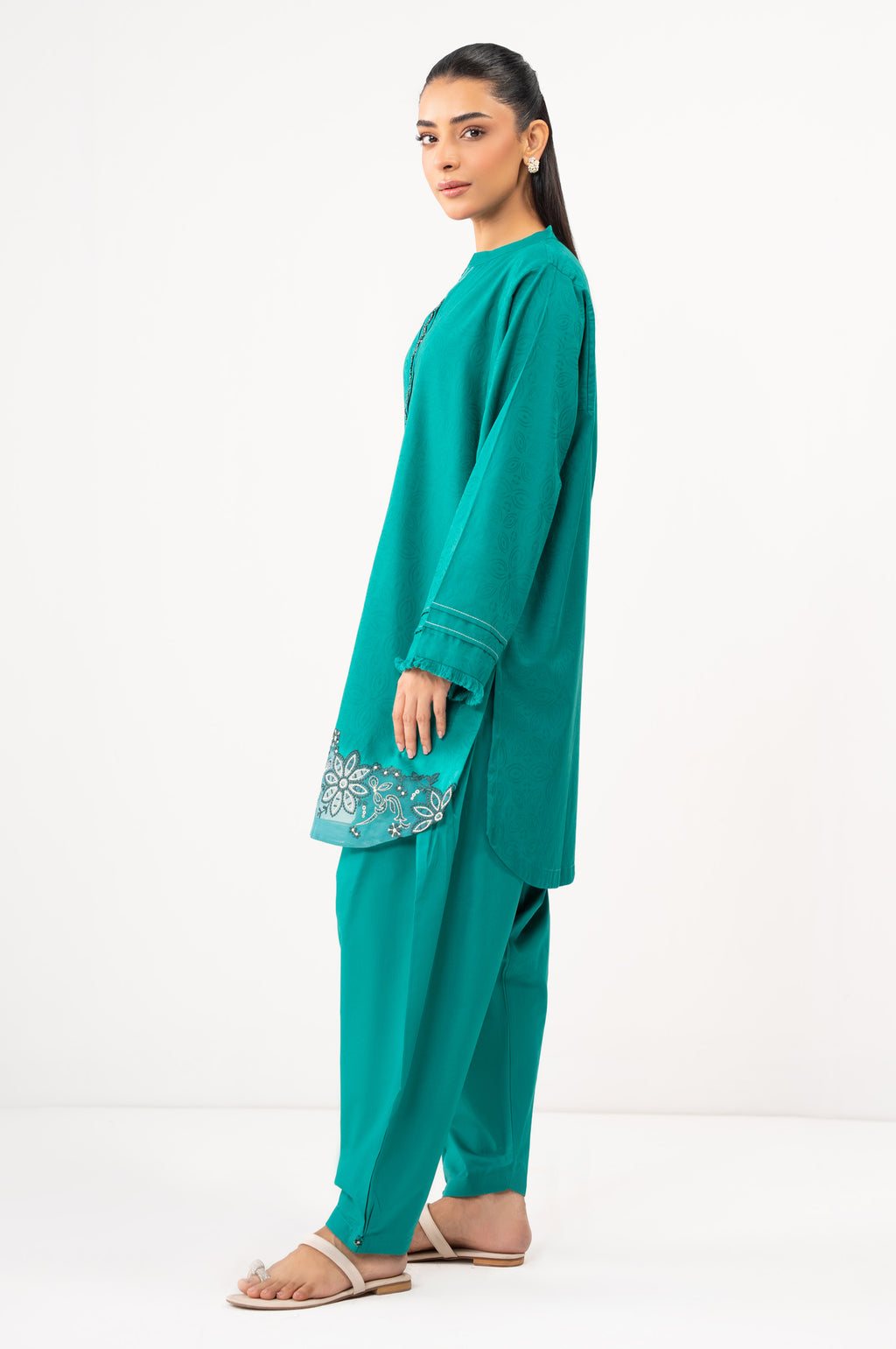 EMBROIDERED SUIT