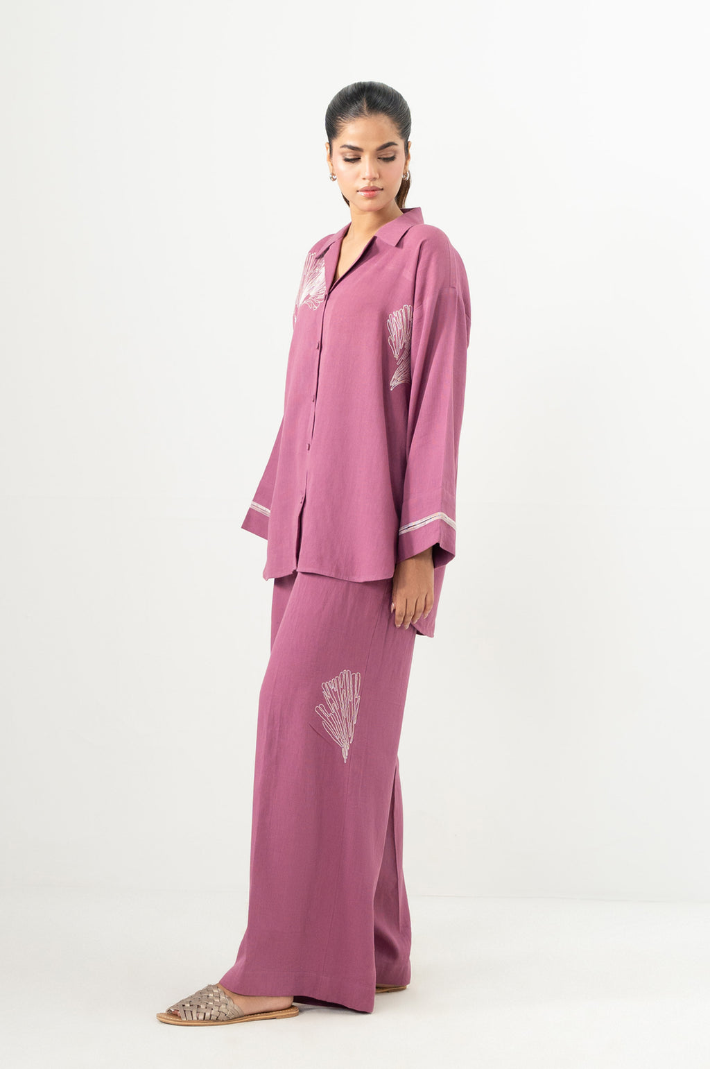 EMBROIDERED SUIT