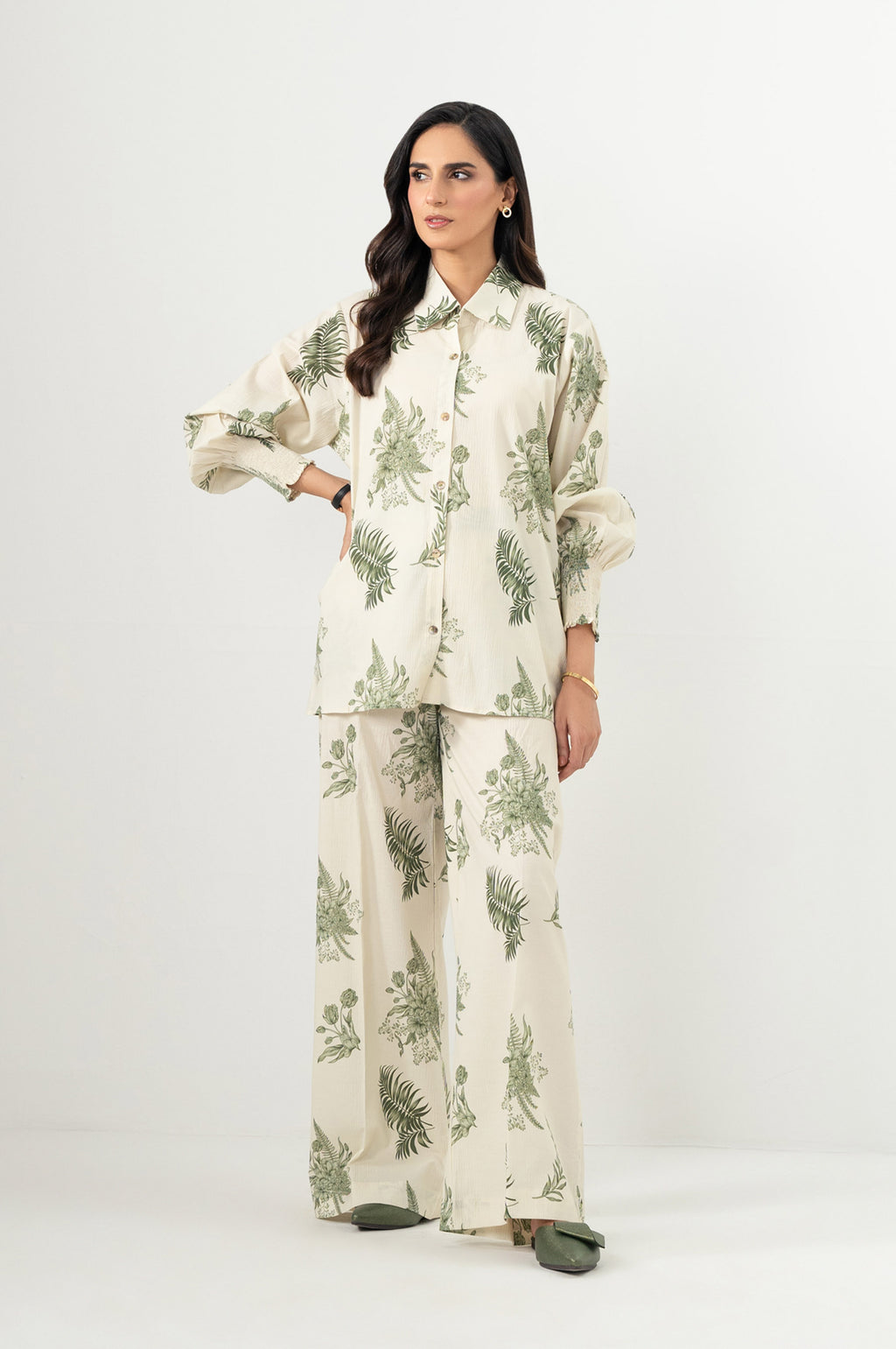 Stitched 2 Piece Stylized Ripple Crinkle Co-Ord Set