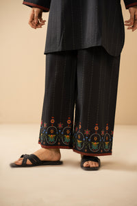 STITCHED EMBROIDERED RIPPLE CRINKLE CO-ORD SET