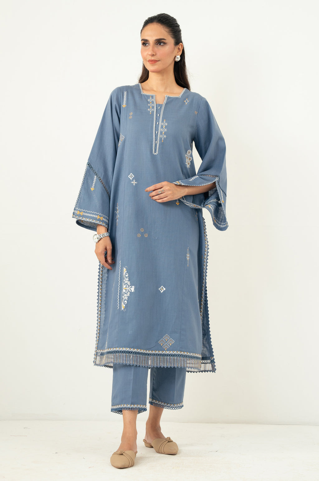 EMBROIDERED SUIT