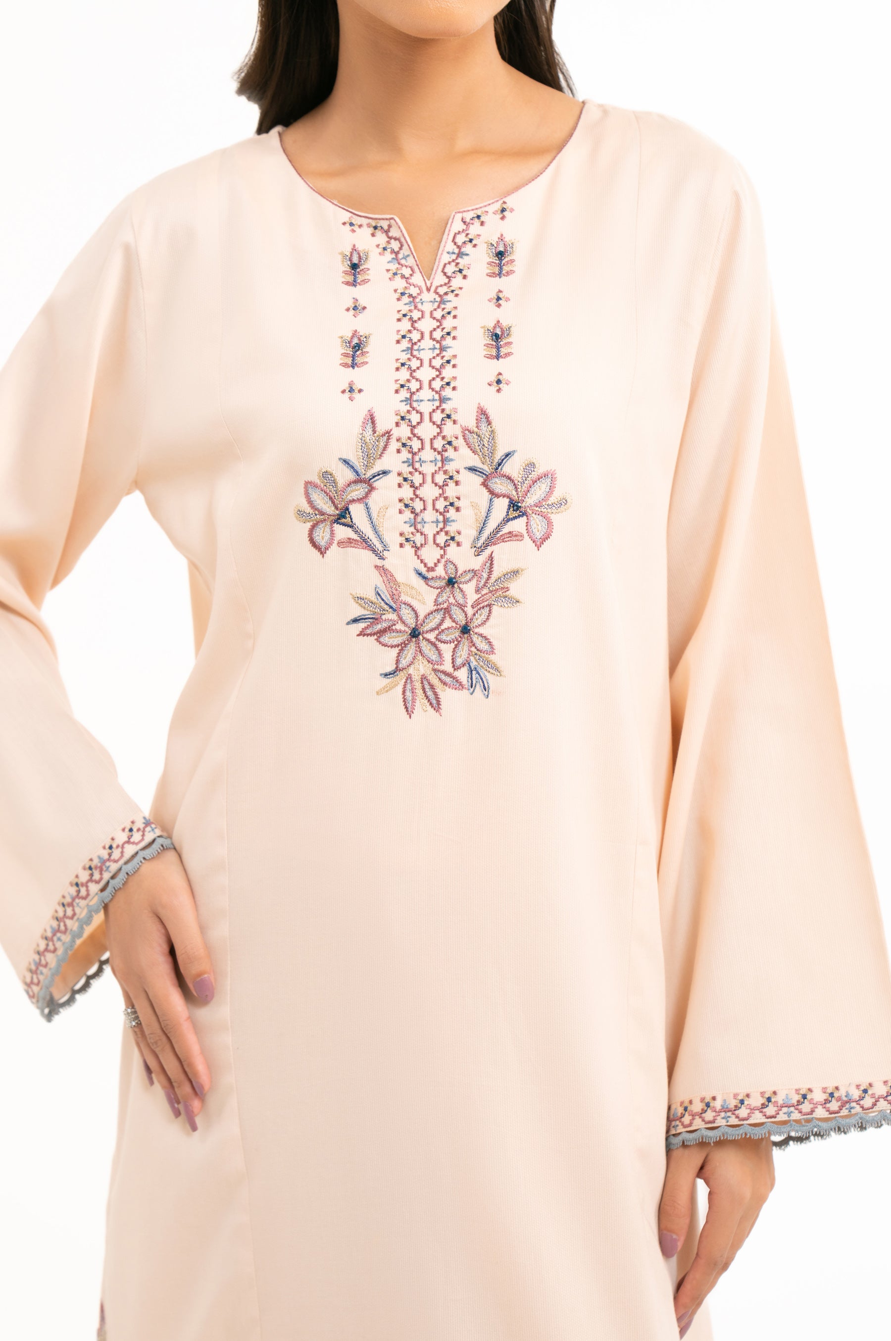 EMBROIDERED SUIT